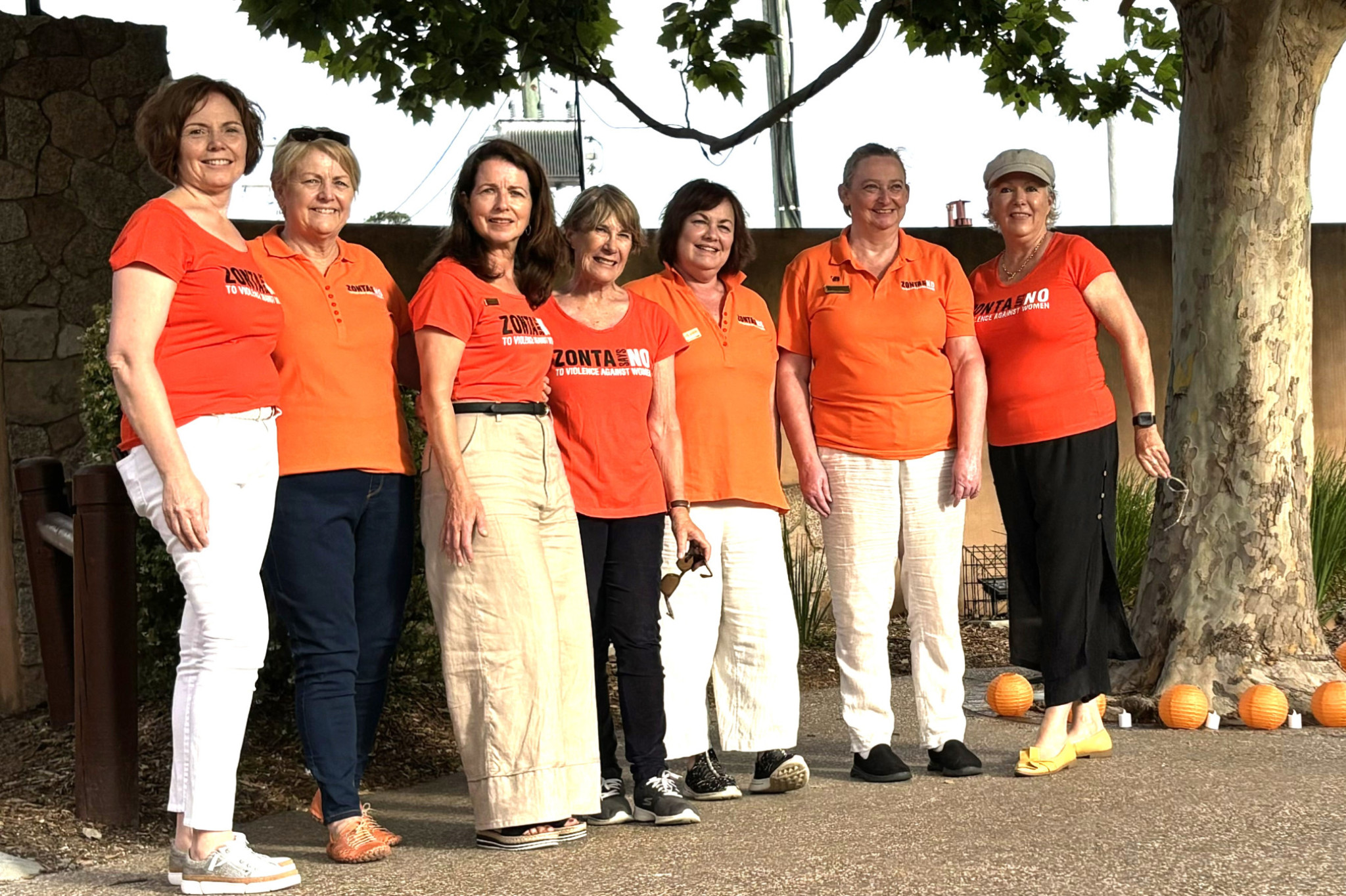 Gathering support before and during the November 29 walk was (from left) Zonta Stanthorpe President Edith Boccari, Zonta members Jenny Lutter, Desleigh Volpato and Peggy Channon, Zonta Warwick's Cassie Martinez and Colleen Hunt with Zonta Stanthorpe's social media representative Debbie Majella.