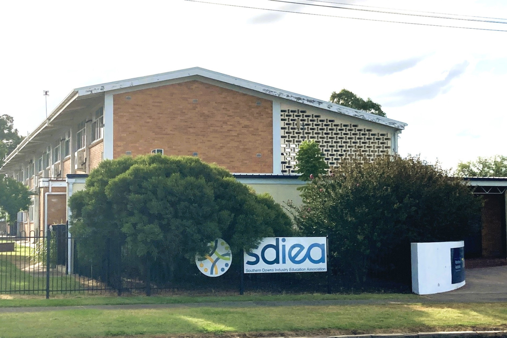 Photo shows the SDIEA building in Warwick (rented from the Toowoomba Catholic Diocese), that was deemed unsuitable by the CUC Southern Downs Board of Directors.