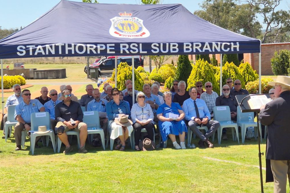 Chaplain Alan Colyer addresses those gathered to honour the seven veterans at Stanthorpe cemetery on October 21.