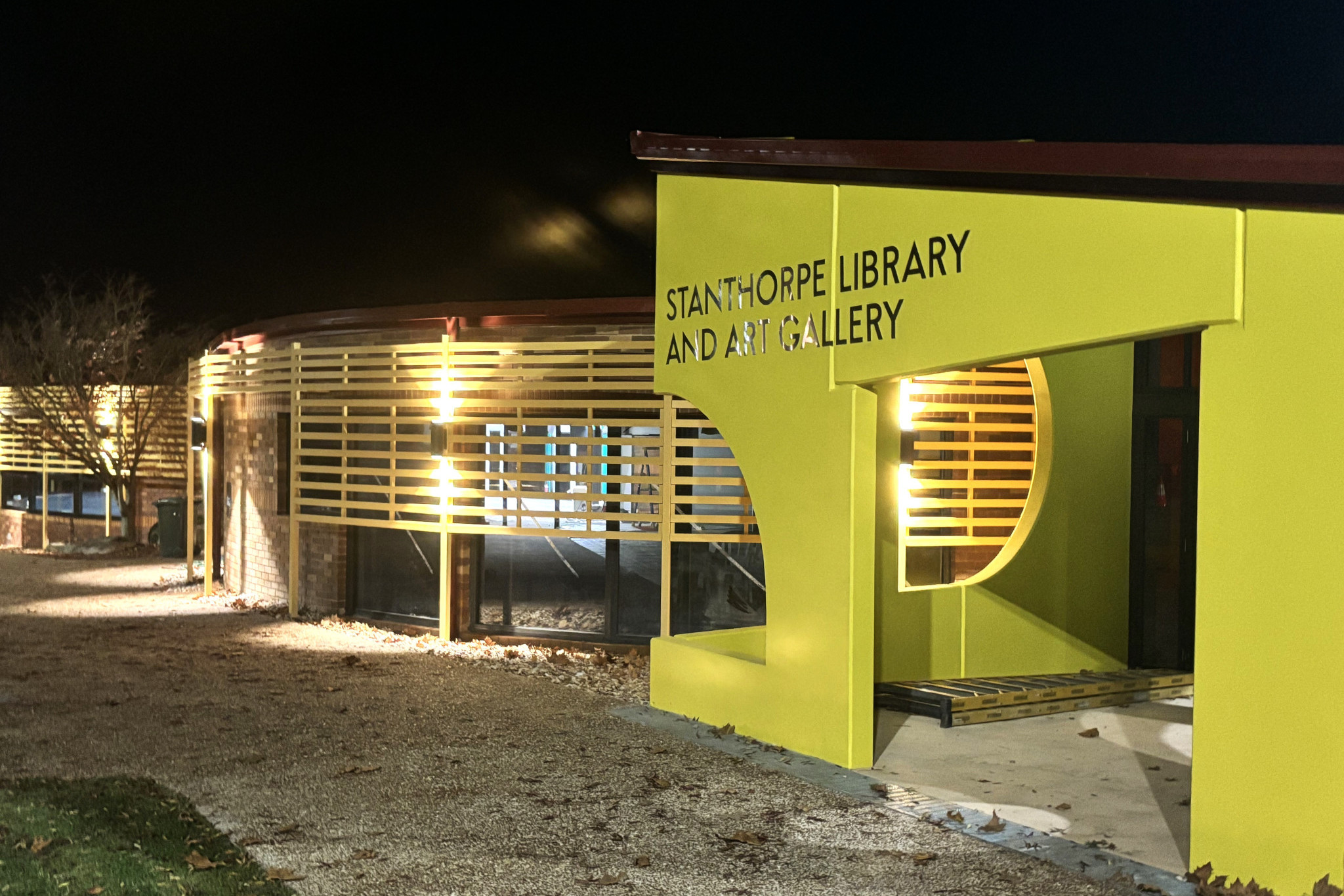 The Stanthorpe Library and Art Gallery.